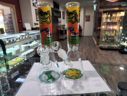 10in Fancy Design Beaker