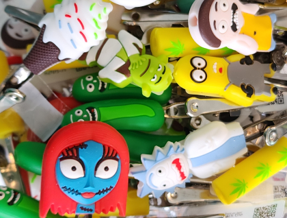 Character Roach Clip